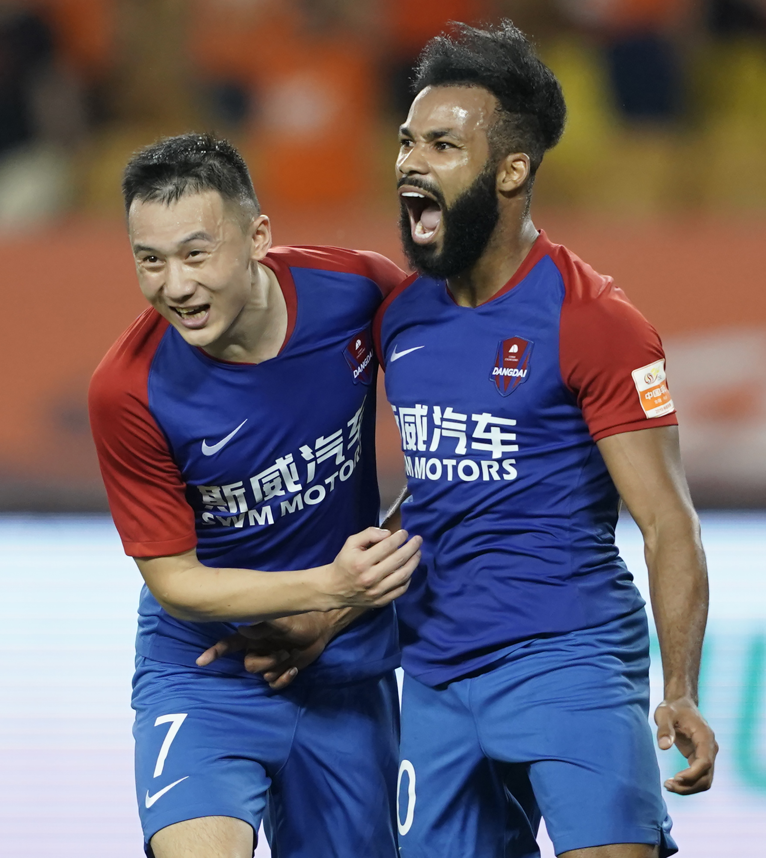 包含冠军之争杭州绿城对阵重庆斯威,谁能夺得胜利的词条 包含冠军之争杭州绿城对阵重庆斯威,谁能夺得胜利的词条