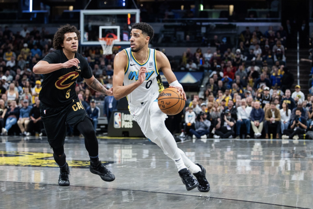 骑士队球员集体训练备战季后赛