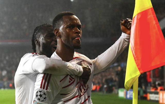 意大利球队突围晋级,欧冠又添一黑马 意大利球队突围晋级,欧冠又添一黑马