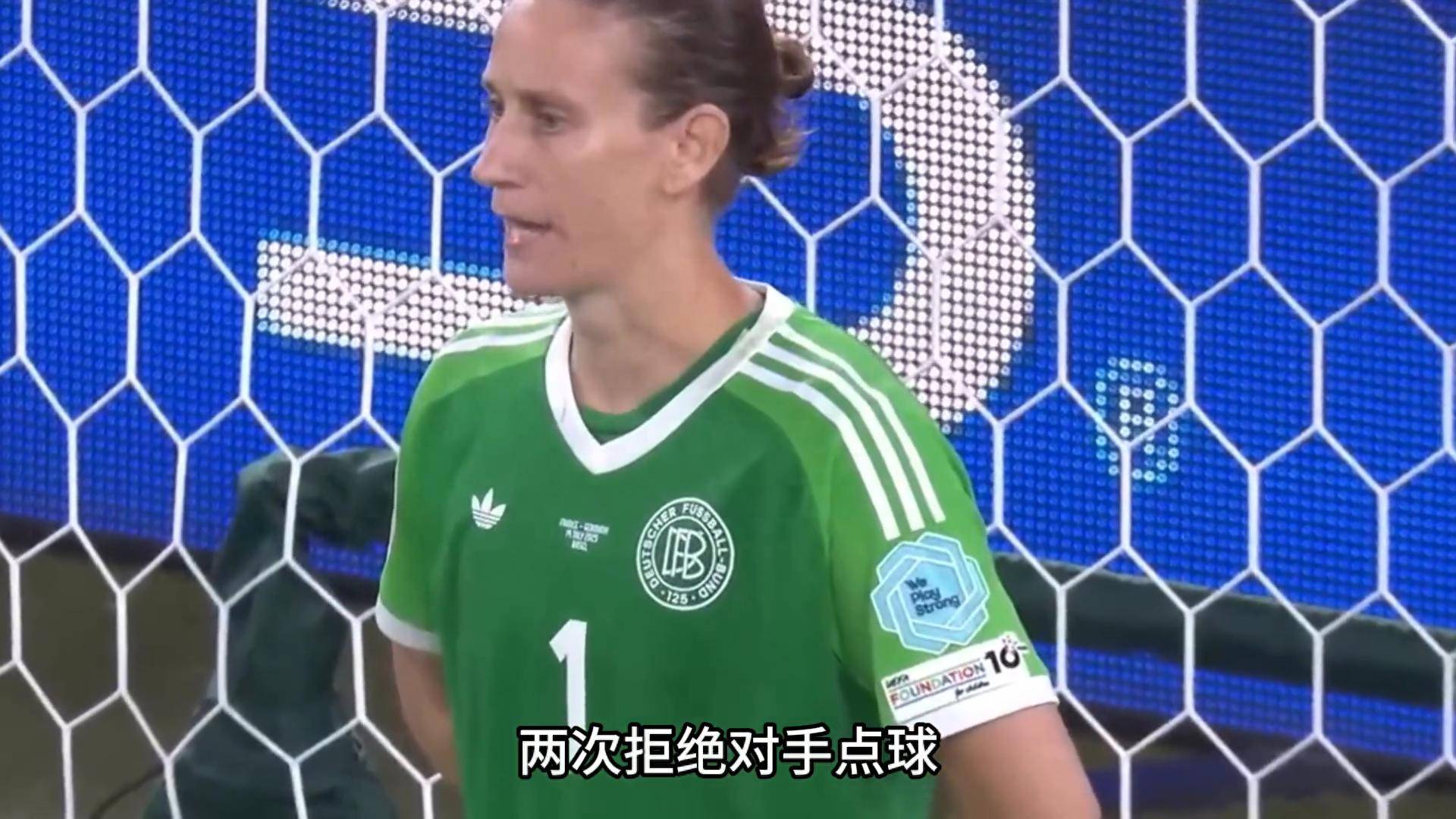 切尔西门将完成多次关键扑救 切尔西门将完成多次关键扑救