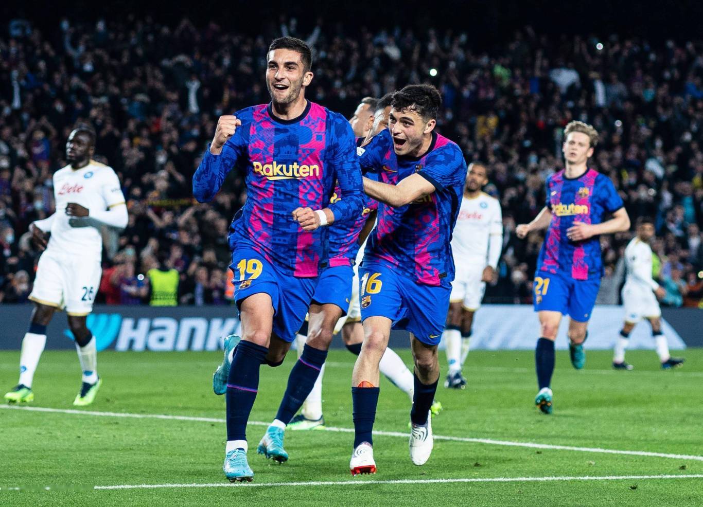 巴列卡诺客场逆转击败比利亚雷亚尔，取得胜利