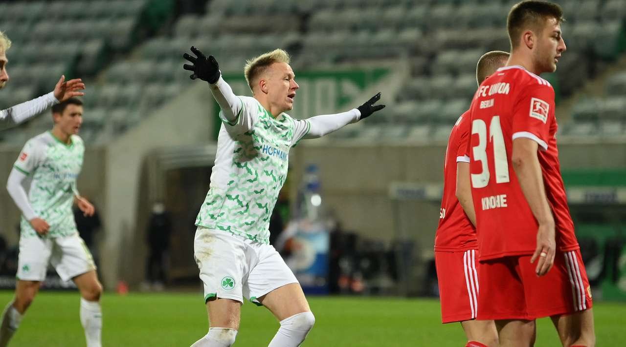 包含柏林联队五轮不胜，欧战资格或将悲观的词条