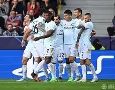 恩加纳南特客场击败旧部,保持领跑优势 恩加纳南特客场击败旧部,保持领跑优势