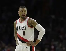 开拓者战胜老鹰，利拉德表现全面砍下30+11