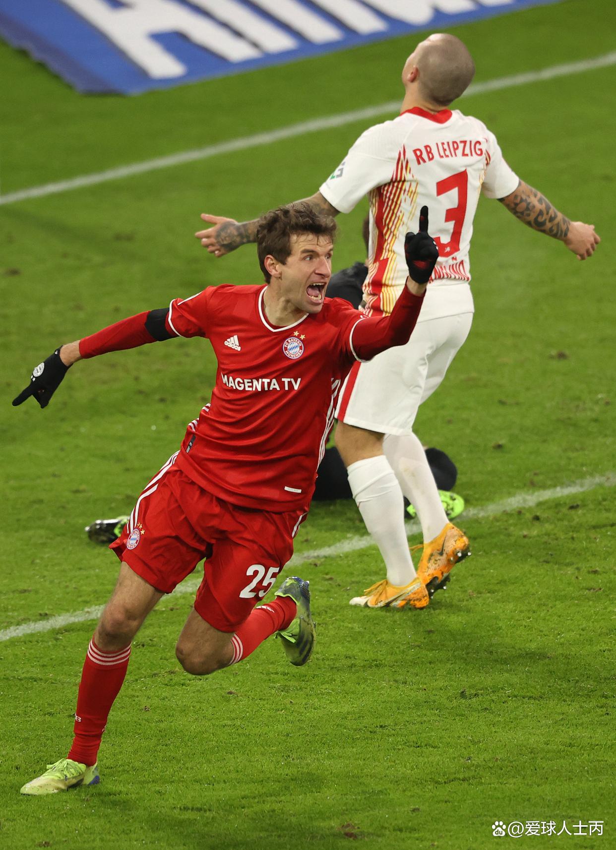 拜仁大胜尤文2-0!穆勒梅开二度锁定胜利 拜仁大胜尤文2-0!穆勒梅开二度锁定胜利