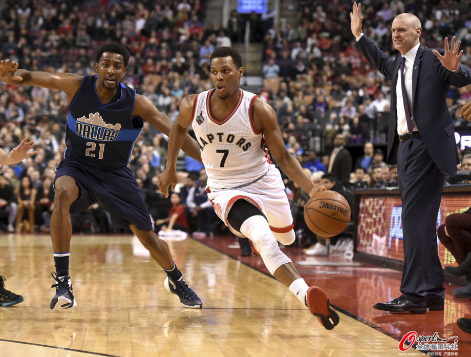 猛龙客场大胜小牛晋级