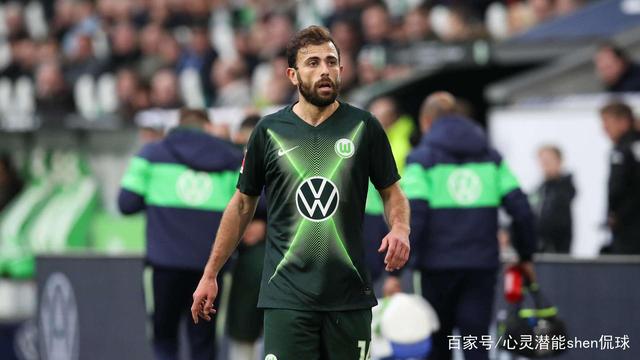 包含沃尔夫斯堡大胜法兰克福，德甲积分榜再添一城的词条