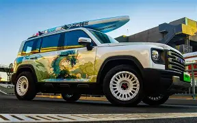 包含猛龙逆袭国王，车床完美飞升！的词条